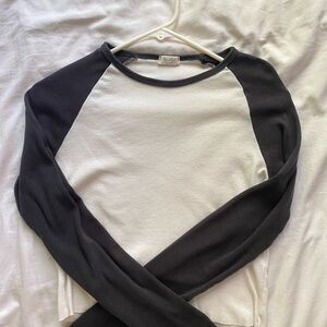 Brandy Melville Black and White Long Sleeve